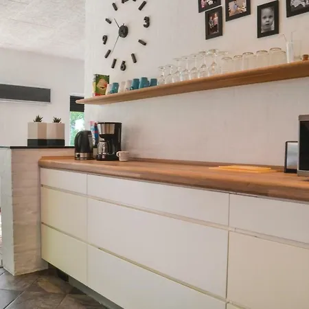 펜션 Three-bedroom In